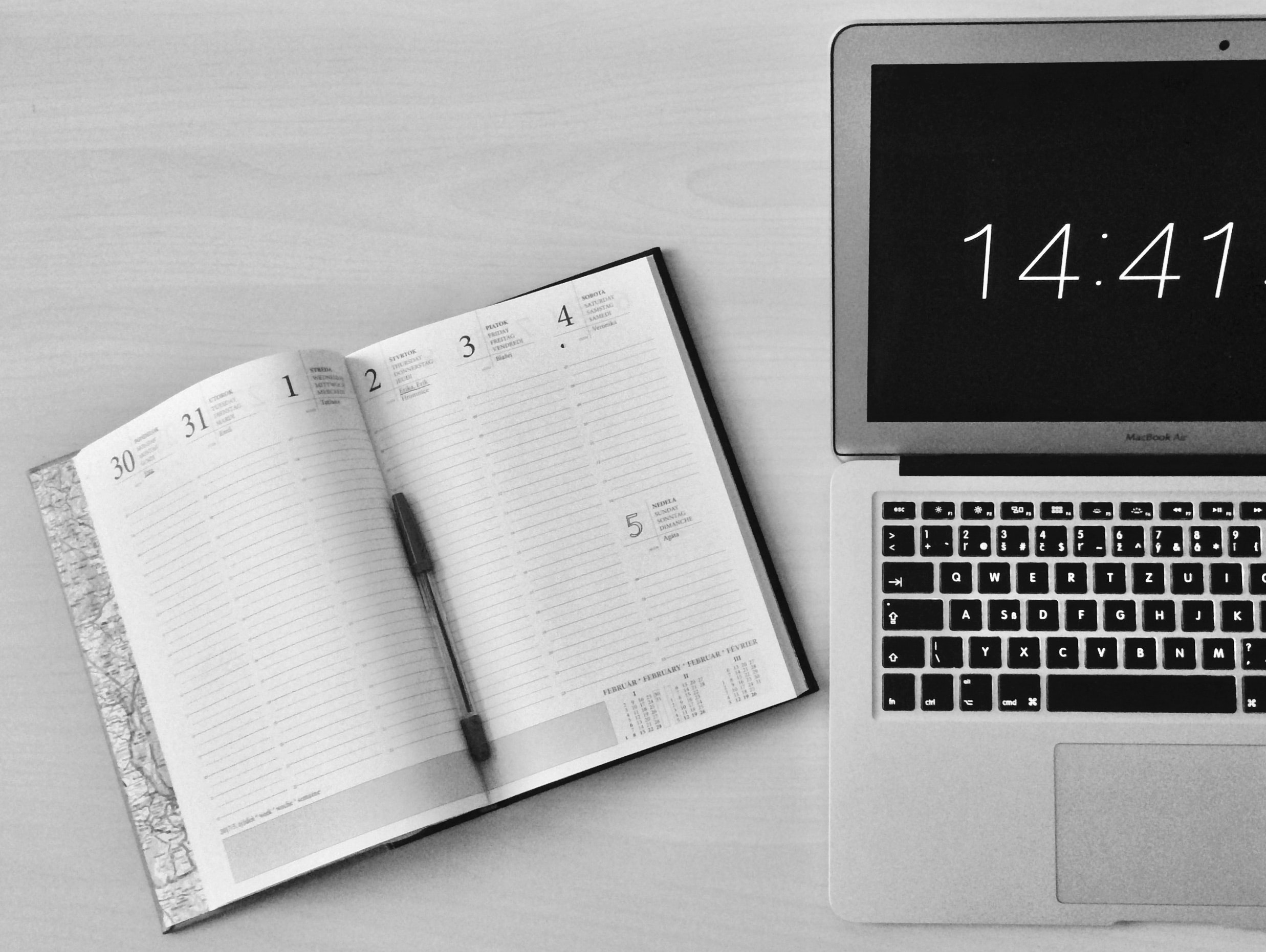 Do you always find yourself procrastinating? Do you really want to become productive? Learn how you can become a highly productive student by building these 7 powerful habits!